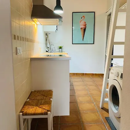 Casita Del Flamingo En Casco Historico * Alicante
